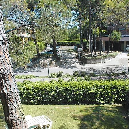 Flat In Lignano Pineta Apartment Lignano Sabbiadoro Bagian luar foto