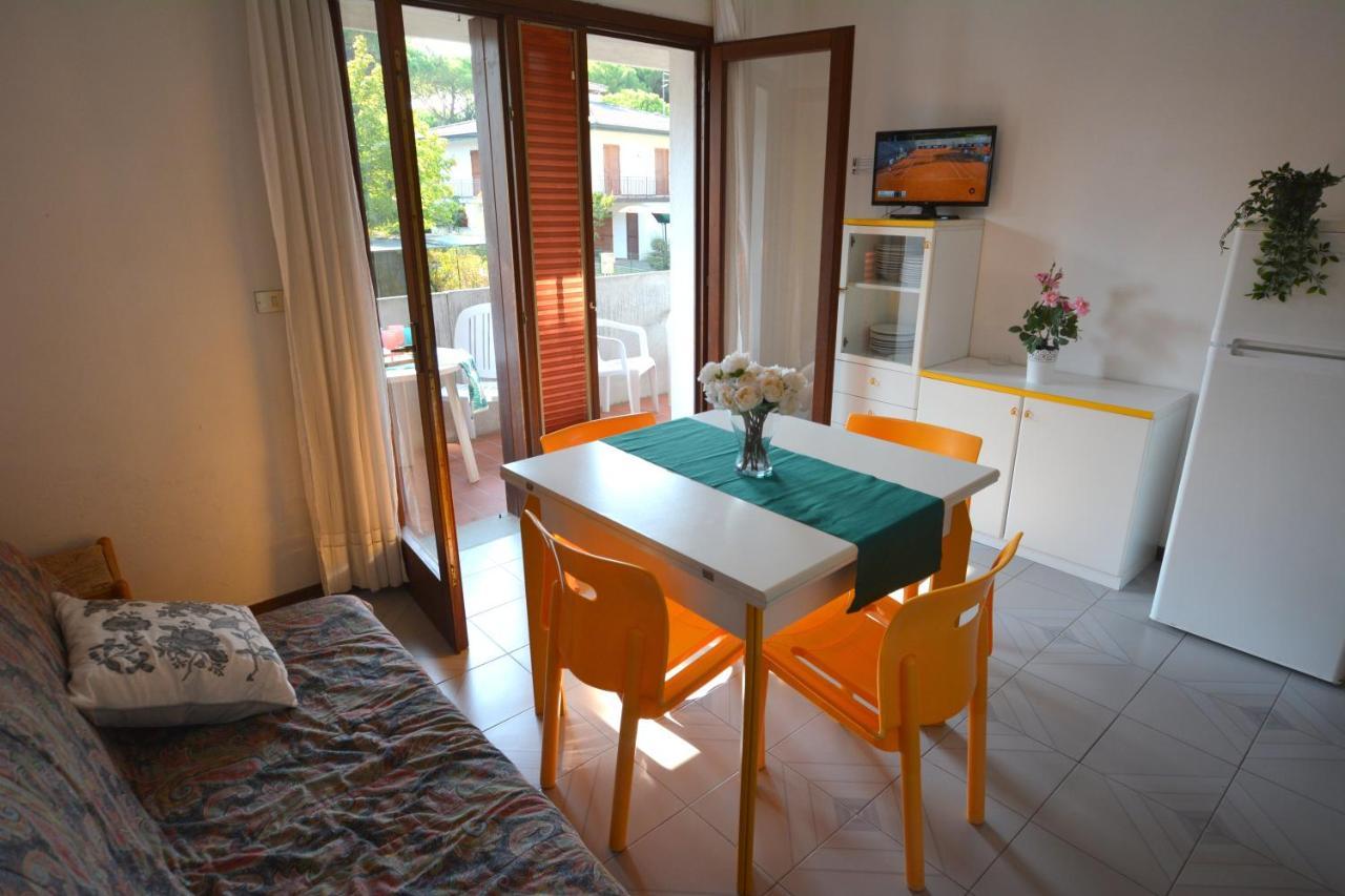 Flat In Lignano Pineta Apartment Lignano Sabbiadoro Bagian luar foto
