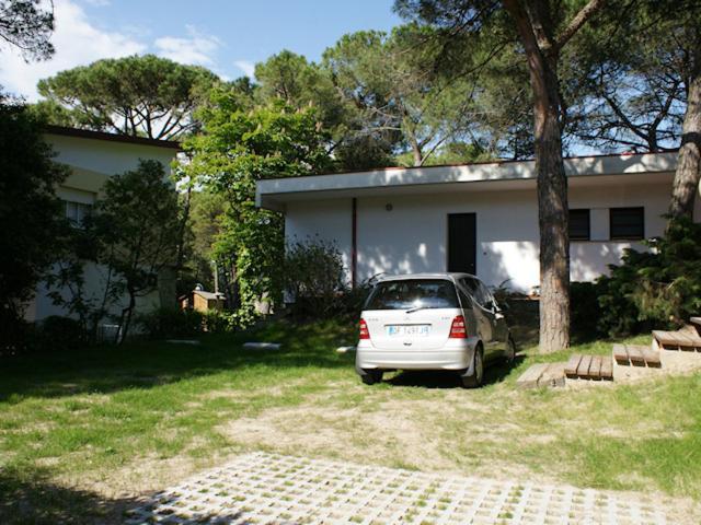 Flat In Lignano Pineta Apartment Lignano Sabbiadoro Bagian luar foto